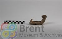 TH\CT\Museum catalogue\3D objects\2011_99_2_c_th.jpg; 2011.99.2; Amphora pottery handle; Handle